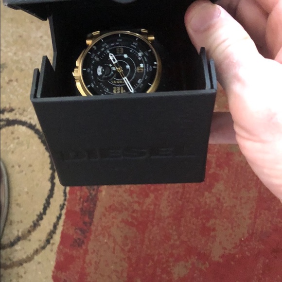 Mens Diesel watch new! - Picture 5 of 5